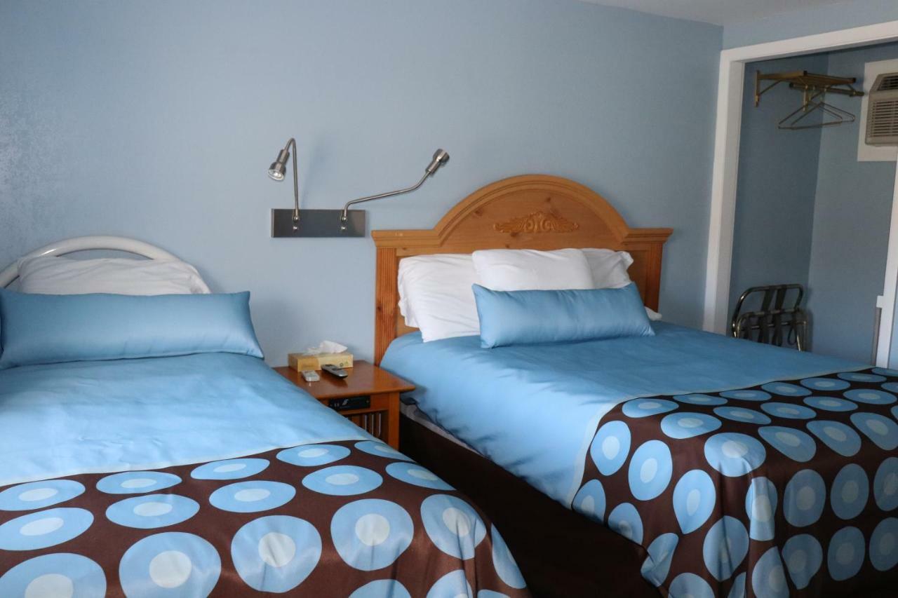Hitching Post Country Motel Cornwall Luaran gambar