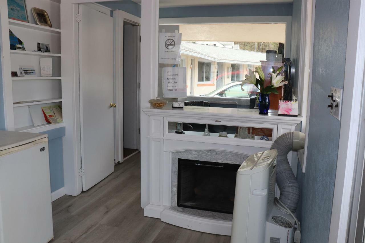 Hitching Post Country Motel Cornwall Luaran gambar