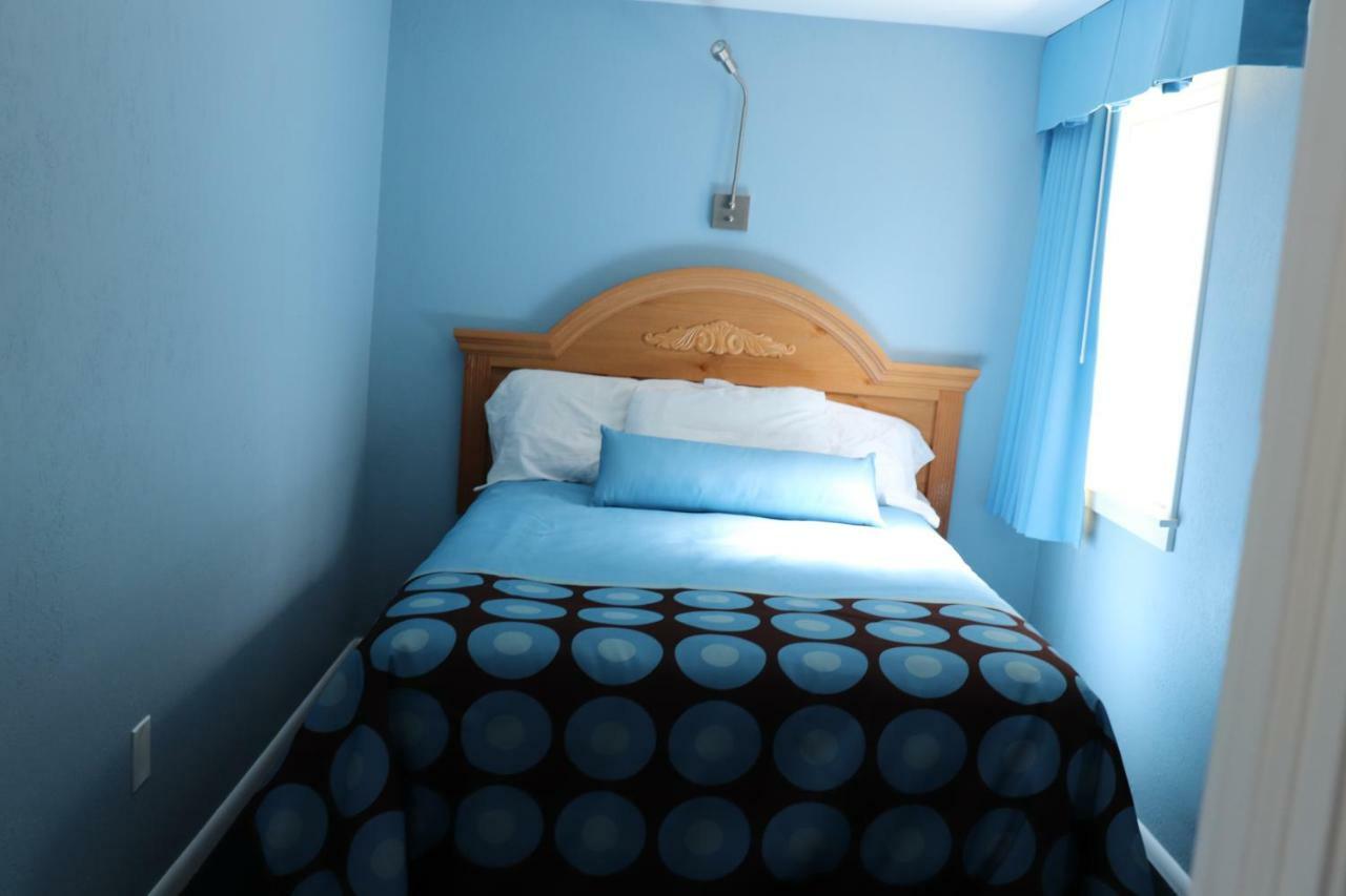 Hitching Post Country Motel Cornwall Luaran gambar