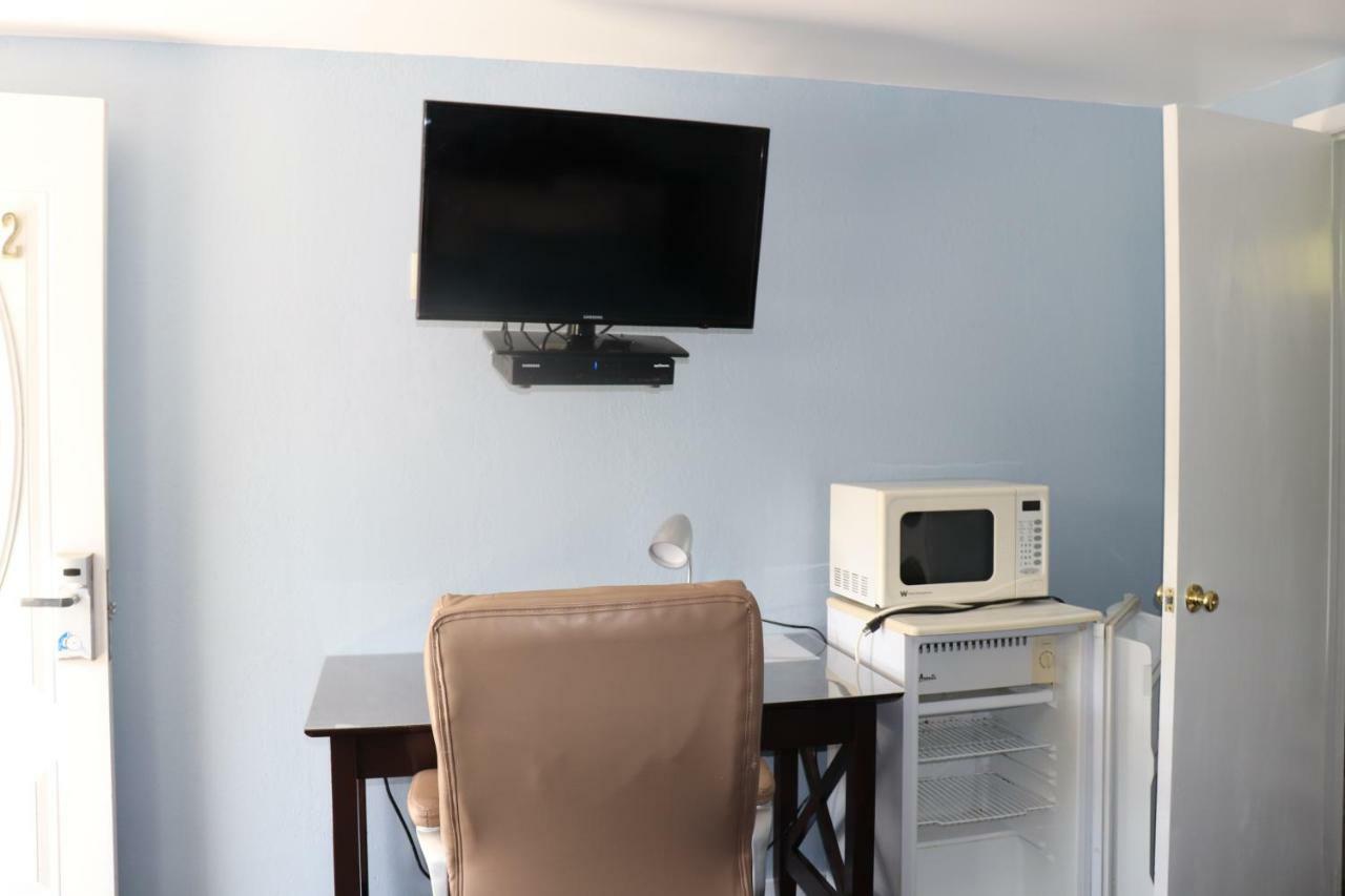 Hitching Post Country Motel Cornwall Luaran gambar