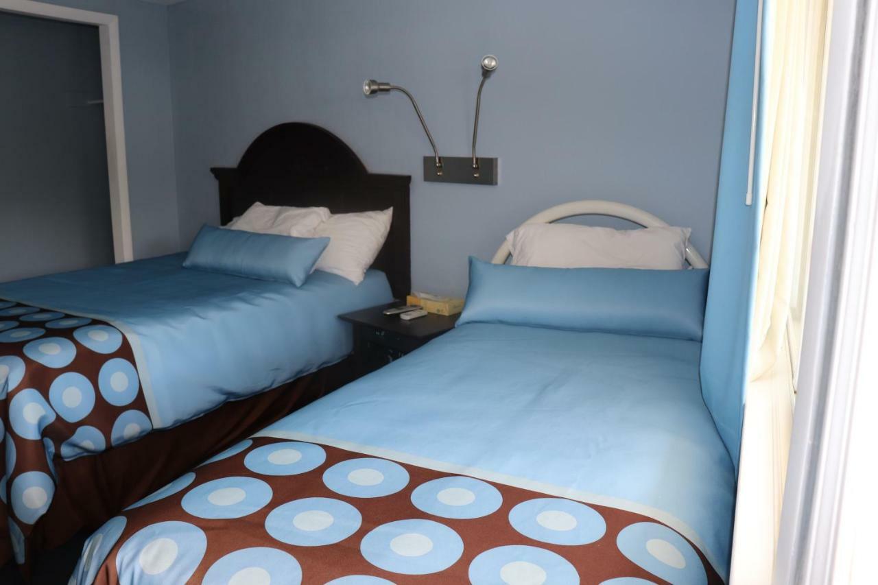 Hitching Post Country Motel Cornwall Luaran gambar