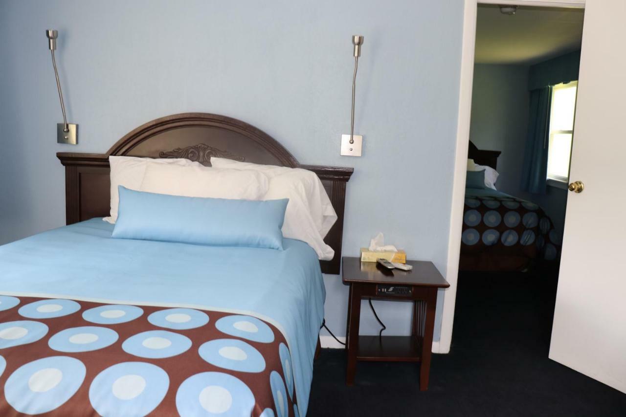 Hitching Post Country Motel Cornwall Luaran gambar