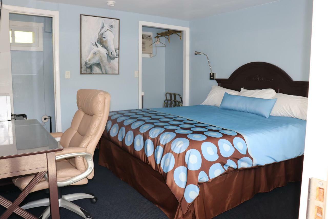 Hitching Post Country Motel Cornwall Luaran gambar