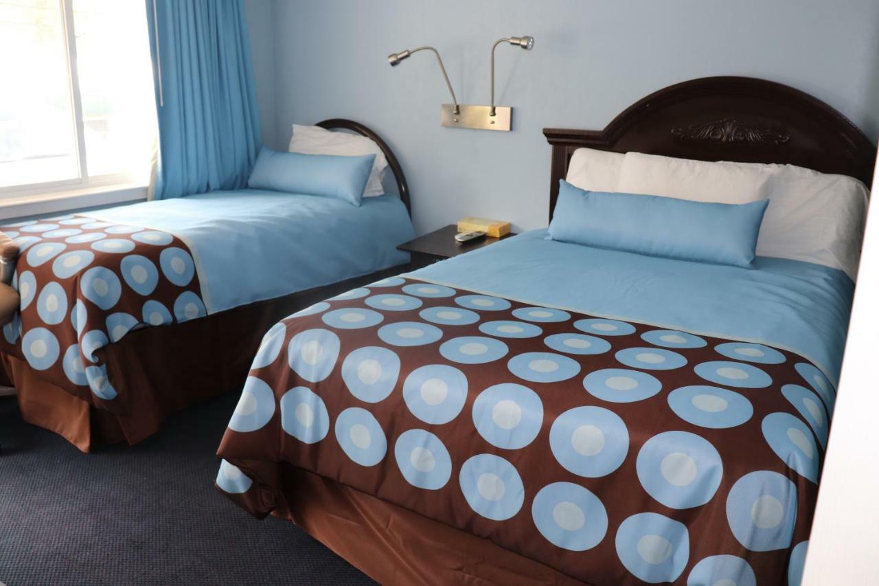 Hitching Post Country Motel Cornwall Luaran gambar